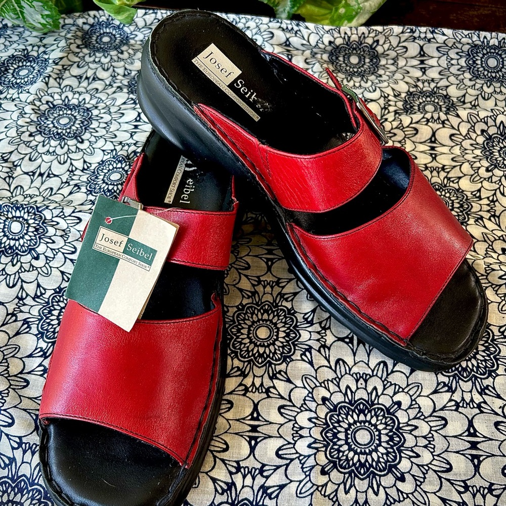 Josef Seibel Red and Black Sandals with Wide Strap